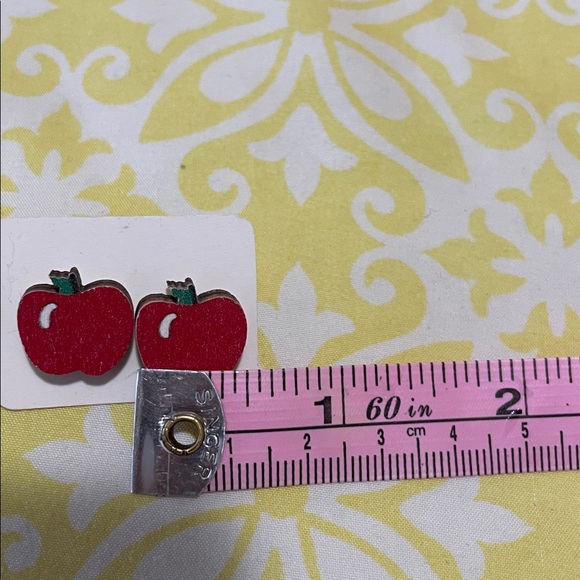 Cute! Milk Carton and Apple Earrings Set Painted Wood Hand Crafted! NWOT - Picture 8 of 11